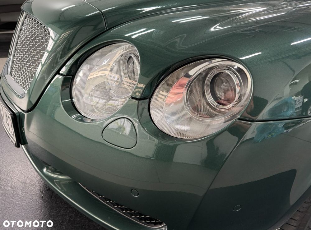Bentley Continental GT - 17