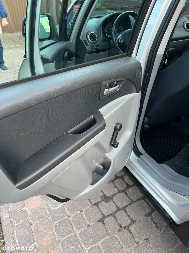 Suzuki SX4 1.5 - 16