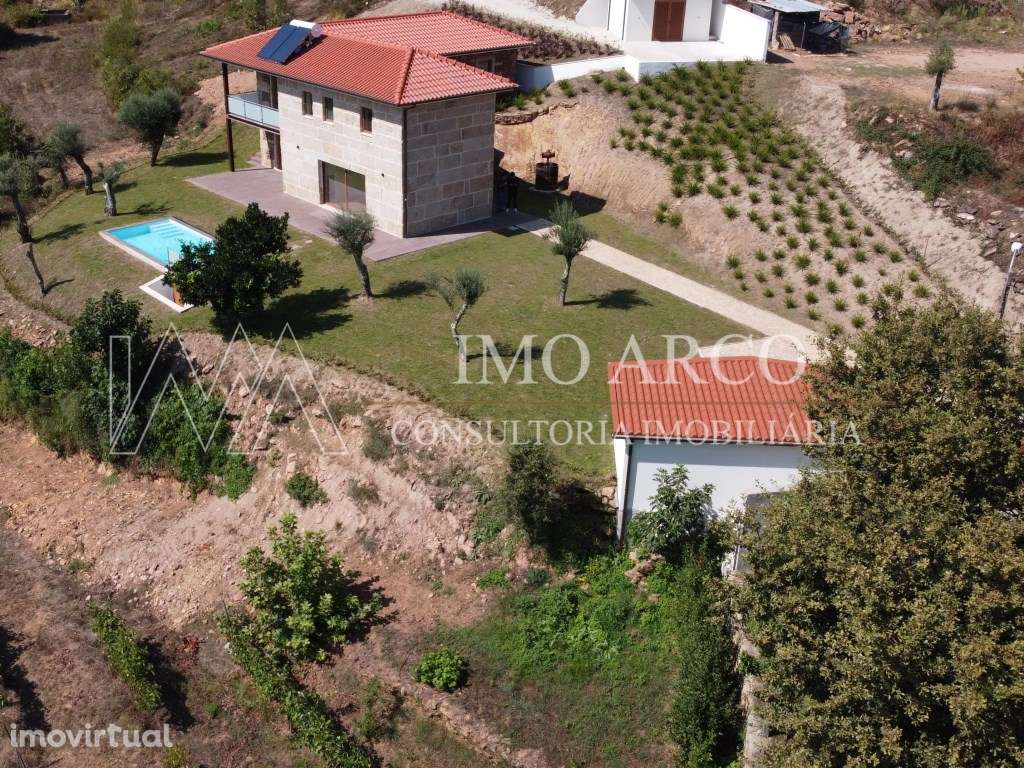 Moradia T3 para Arrendamento - Grande imagem: 3/33