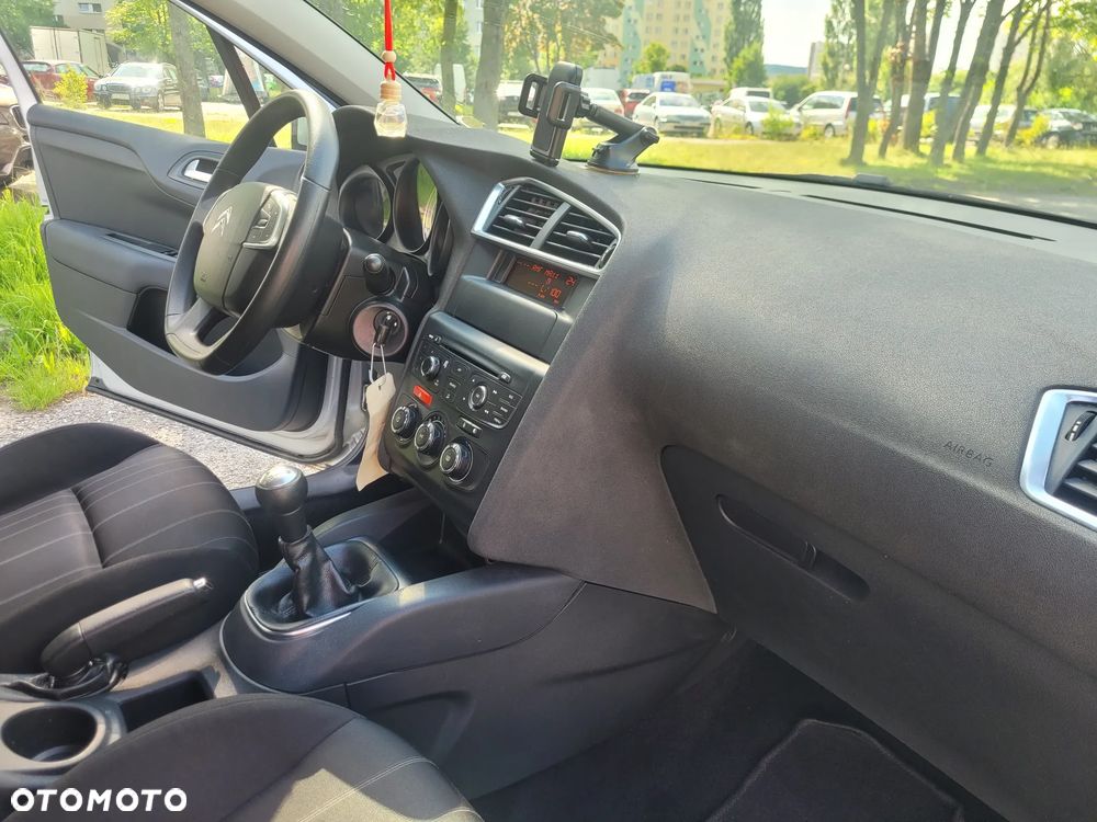 Citroën C4 HDi 90 Tendance - 11