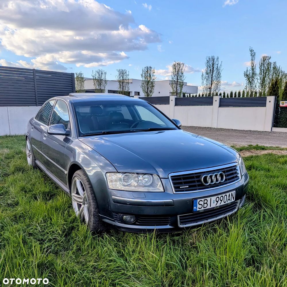 Audi A8 4.2 Quattro - 3
