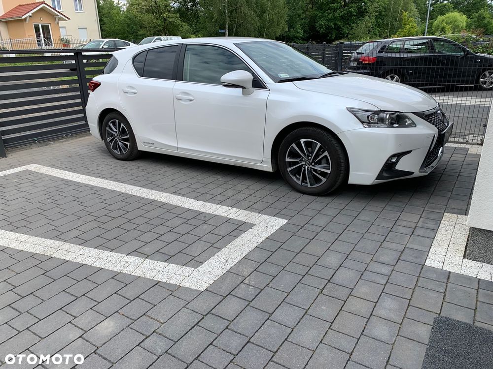 Lexus CT 200h Elegance - 11