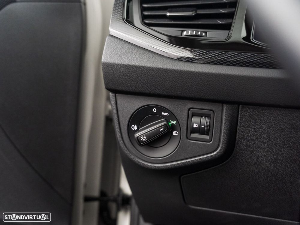 VW Taigo 1.0 TSI Urban - 18