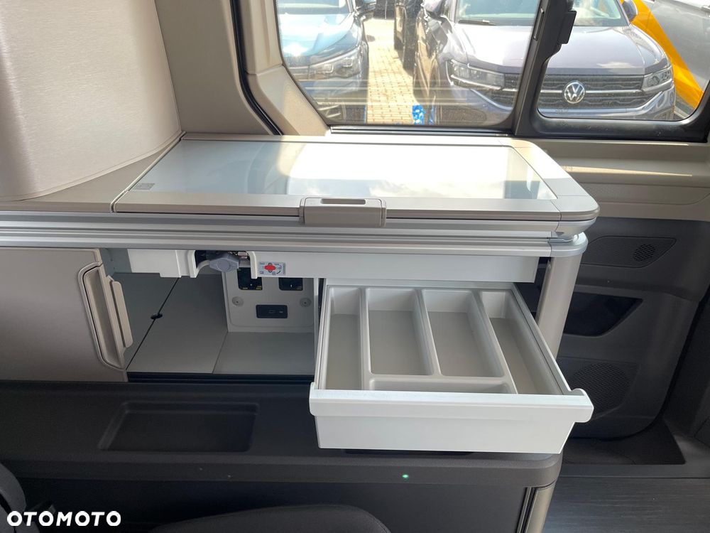 Volkswagen California - 36