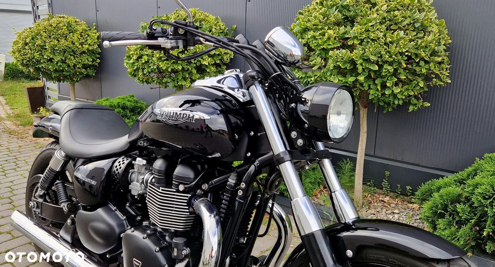 Triumph Speedmaster - 15