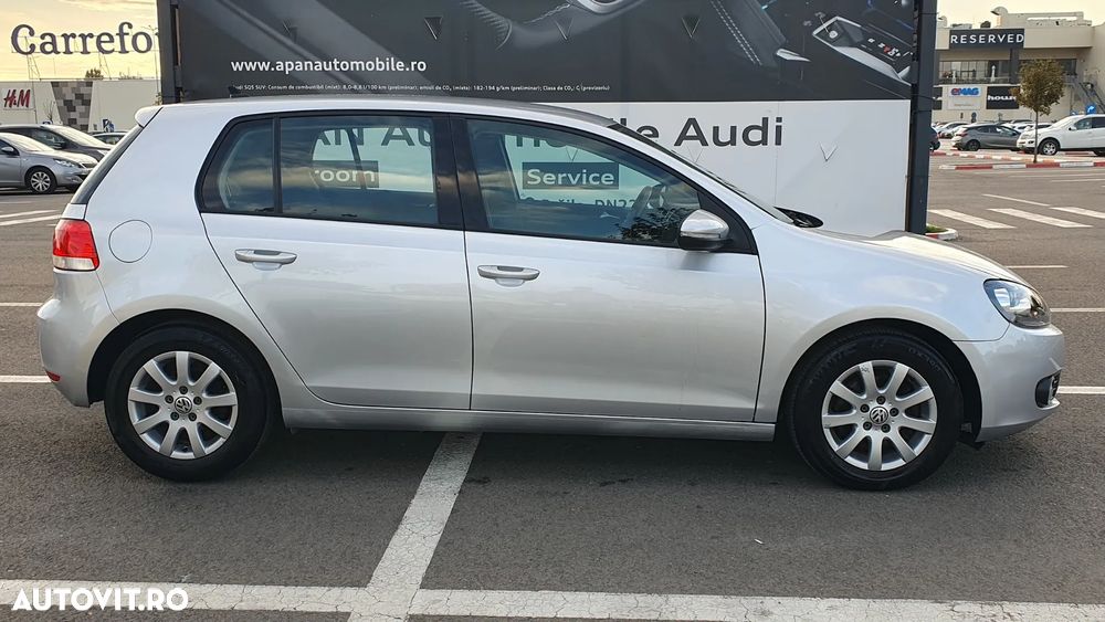 Volkswagen Golf 2.0 TDI DPF Comfortline - 13