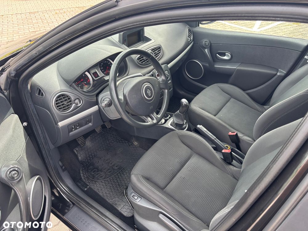 Renault Clio TCe 100 TomTom Edition - 13
