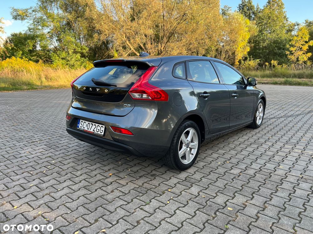 Volvo V40 D2 Kinetic - 3