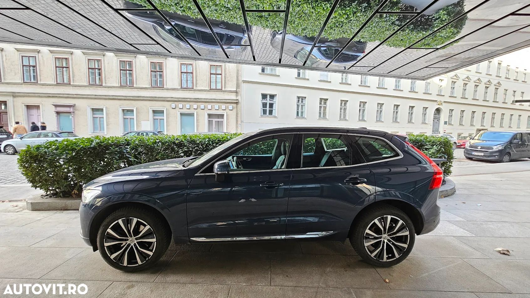 Volvo XC 60 B4 MHEV Inscription - 1