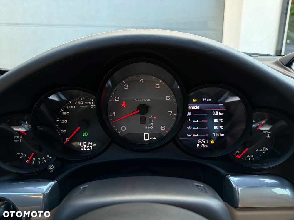 Porsche 911 Carrera 4S PDK - 11