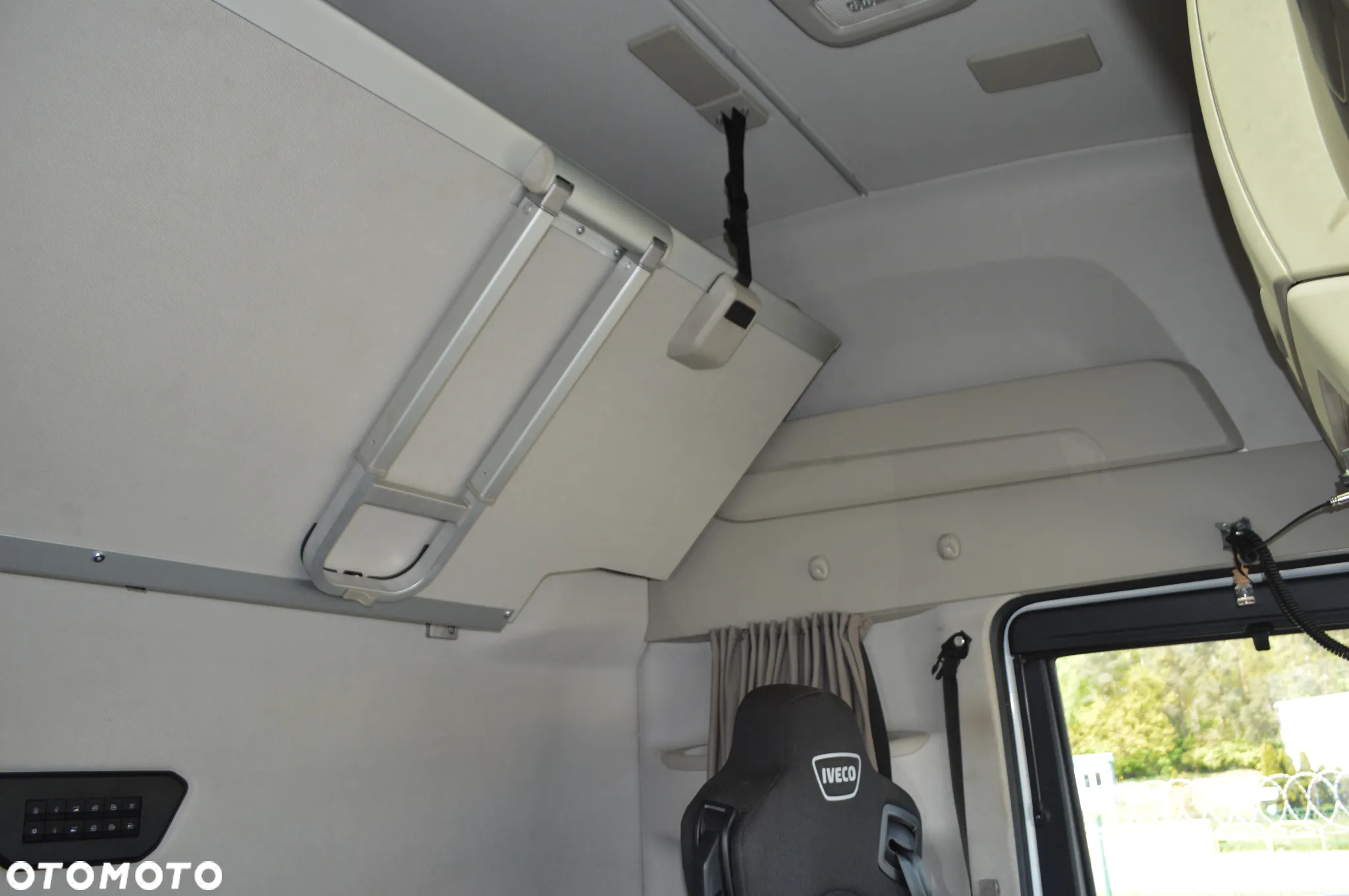 Iveco AS440 ST/P - 13