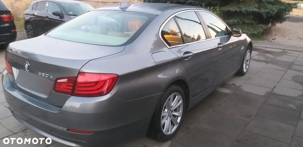 BMW Seria 5 520d - 5