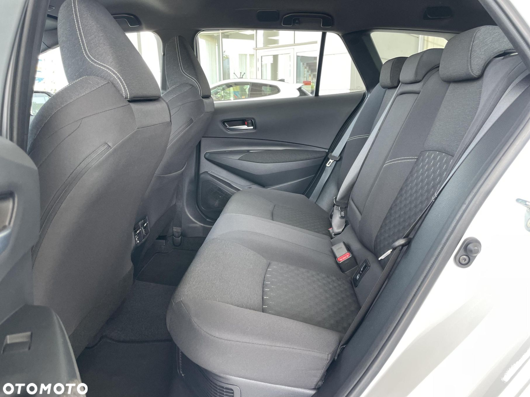 Toyota Corolla - 14
