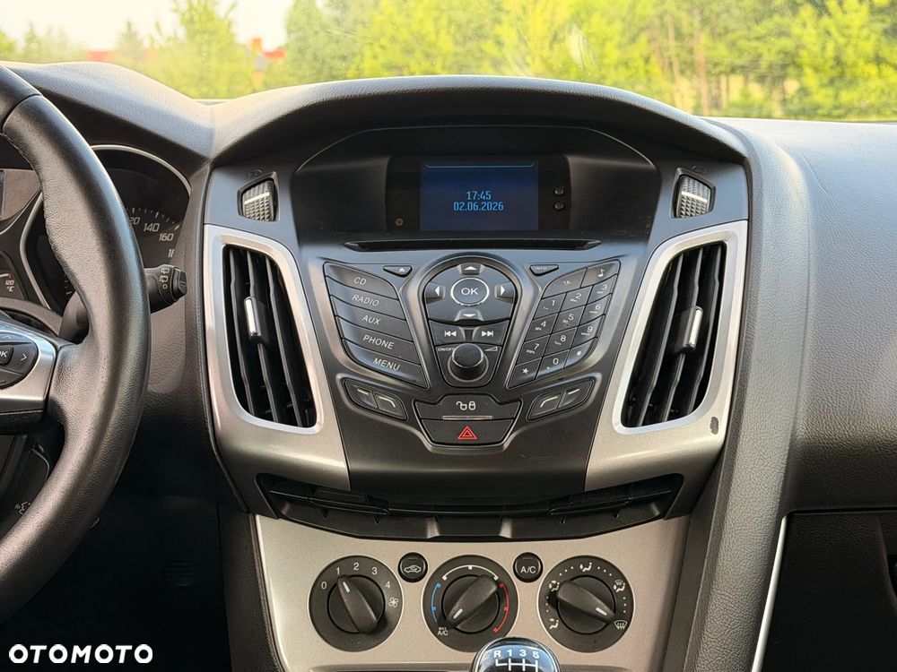 Ford Focus 1.6 TDCi Ambiente - 17
