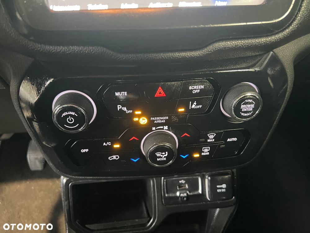 Jeep Renegade 1.6 MultiJet Limited - 19