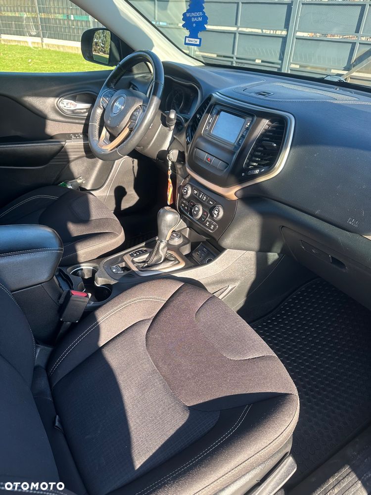 Jeep Cherokee 2.0 MJD Active Drive I Longitude - 7