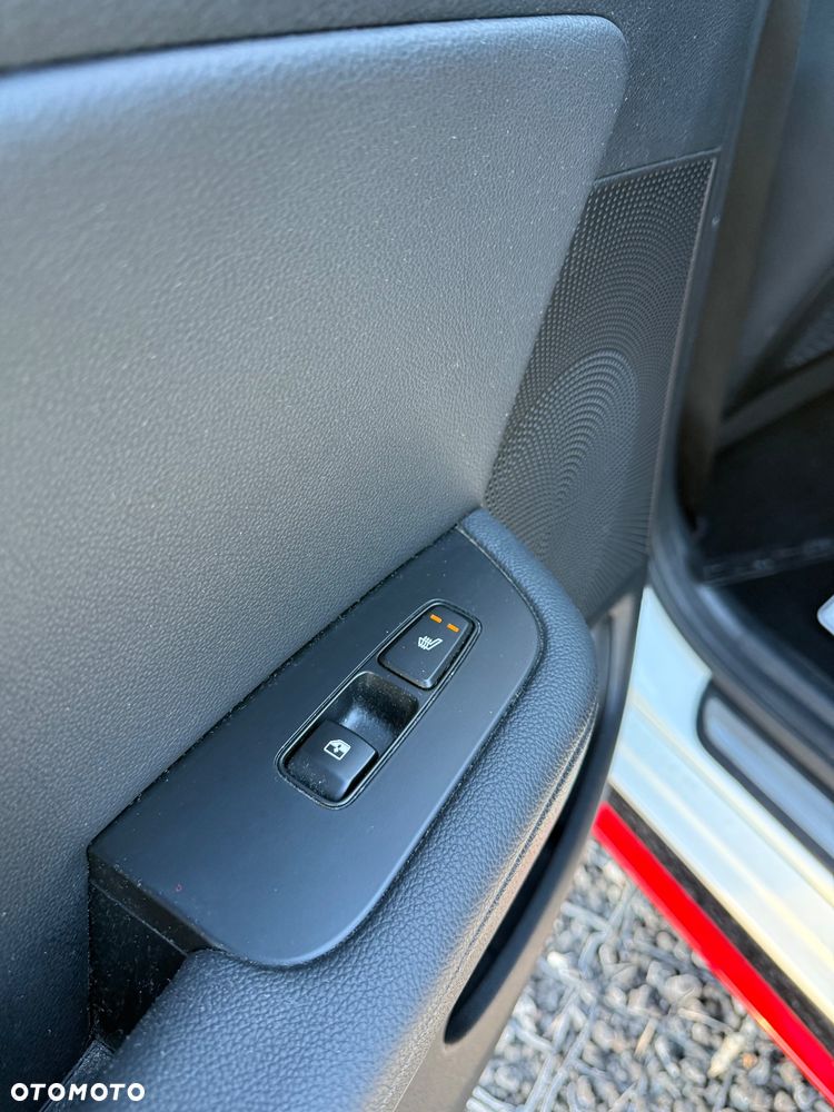 Kia ProCeed 1.6 T-GDI DCT7 OPF GT - 12