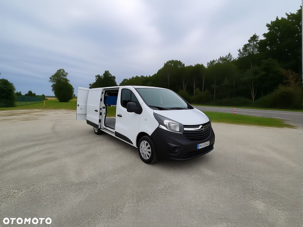 Opel vivaro - 5