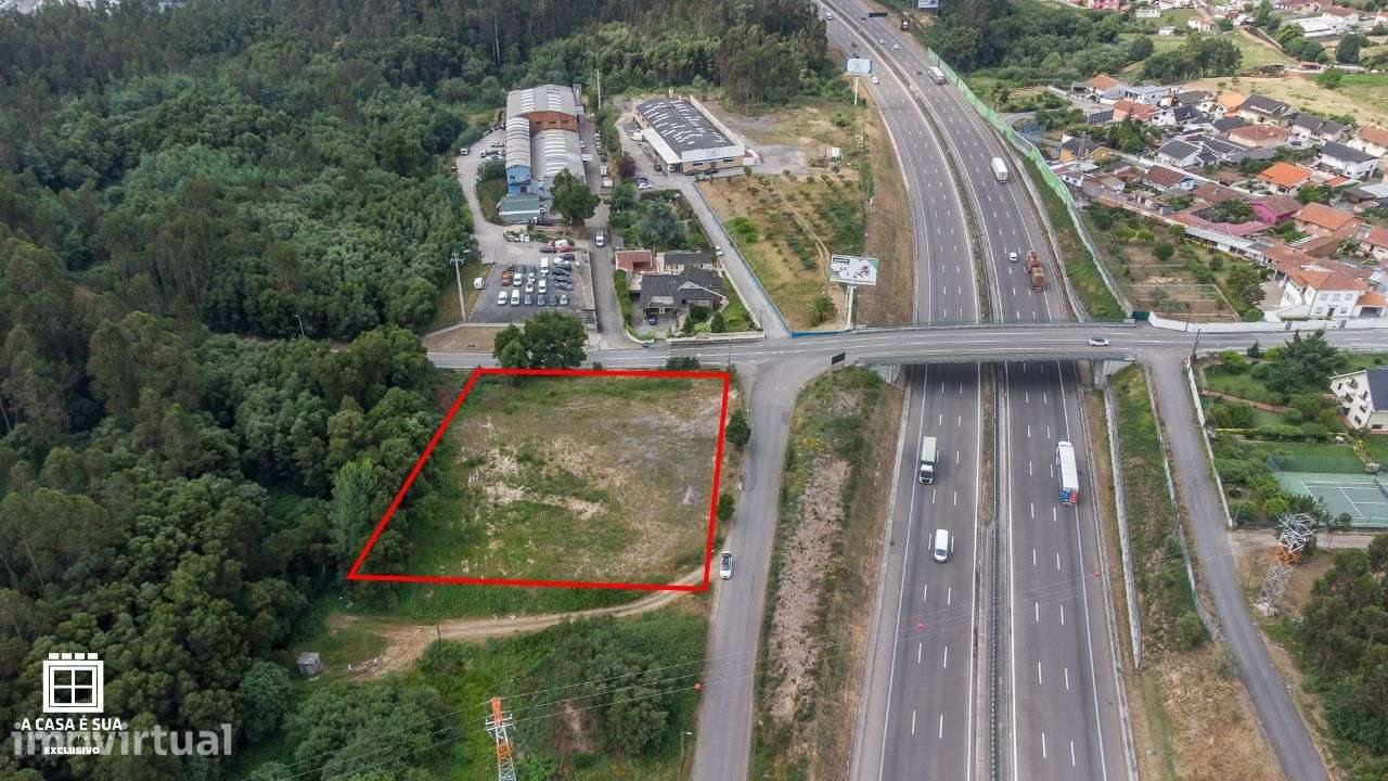Terreno entre São João de Ver e Rio Meão com 3.660m2 - Exclusivo - Grande imagem: 3/15