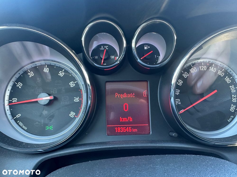 Opel Astra IV 1.4 T Sport EU6 - 22