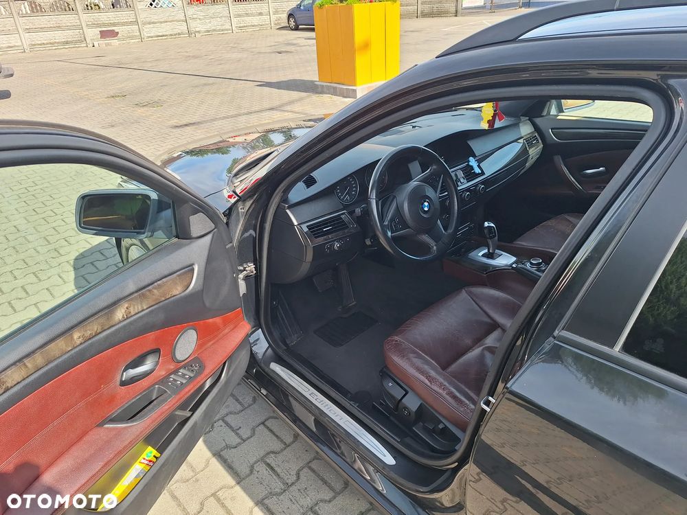 BMW Seria 5 - 12