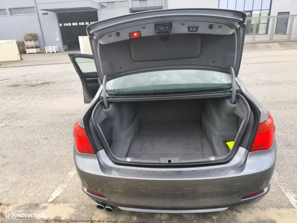 BMW 730 d - 14