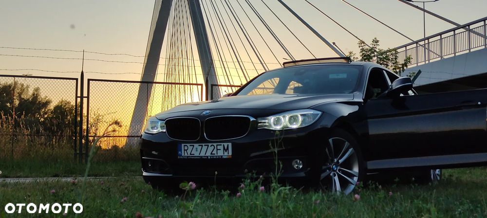 BMW Seria 3 328i xDrive Sport Line - 1