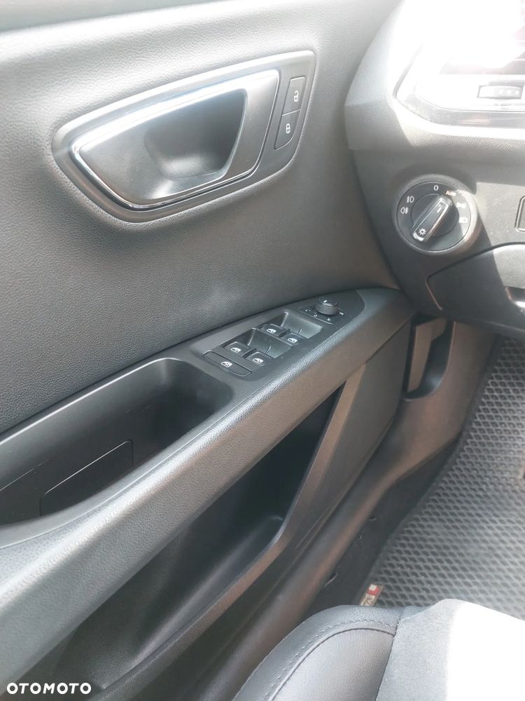 Seat Leon 1.6 TDI ECOMOTIVE Style S&S - 11