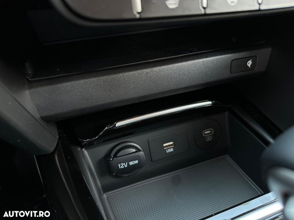 Kia XCeed - 25