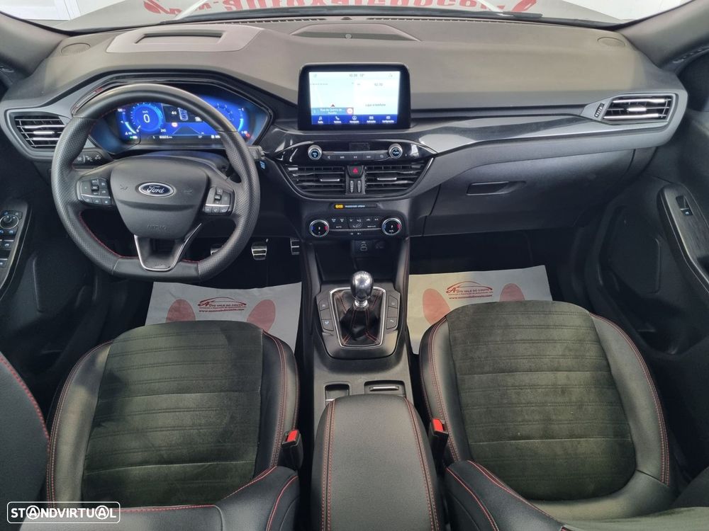 Ford Kuga 1.5 EcoBoost ST-Line X - 9