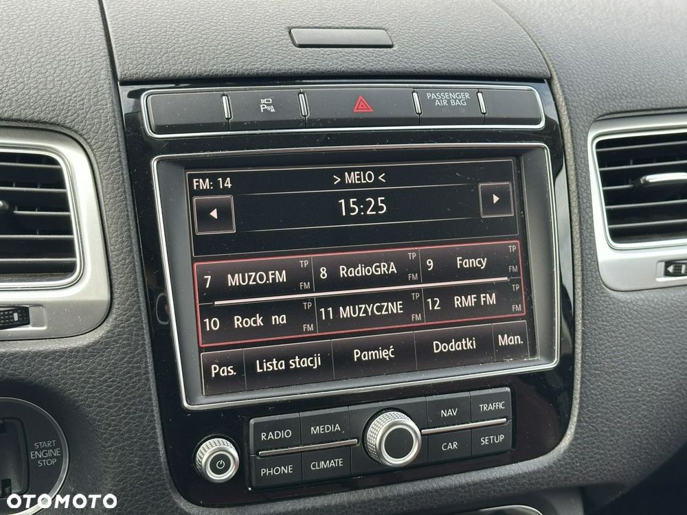 Volkswagen Touareg 3.0 V6 TDI BMT Business Line - 22