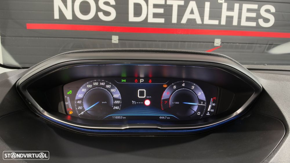 Peugeot 3008 PureTech 130 Stop & Start GPF EAT8 Allure - 19