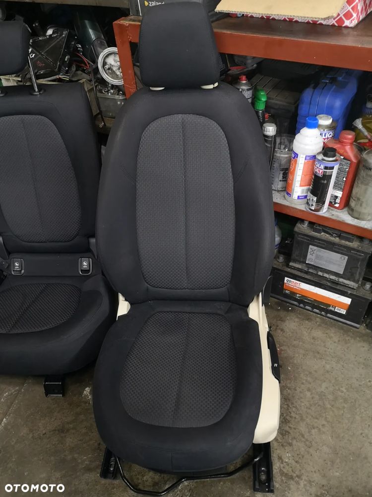 FOTEL KIEROWCY CZARNY MATERIAŁ KANAPA TYLNA BMW 2 F45 ACTIVE TOURER 2017R - 17