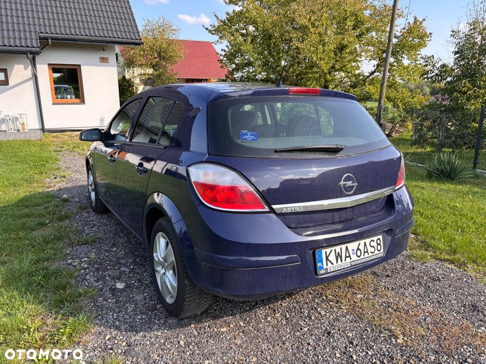 Opel Astra 1.3 CDTI Cosmo - 10