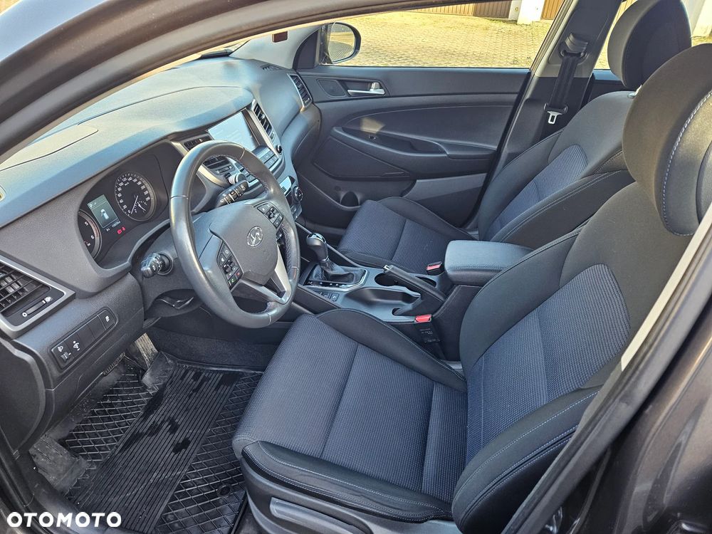 Hyundai Tucson blue 1.7 CRDi 2WD DCT Style - 11