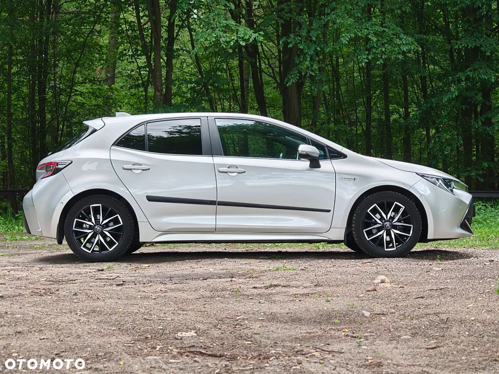 Toyota Corolla - 2