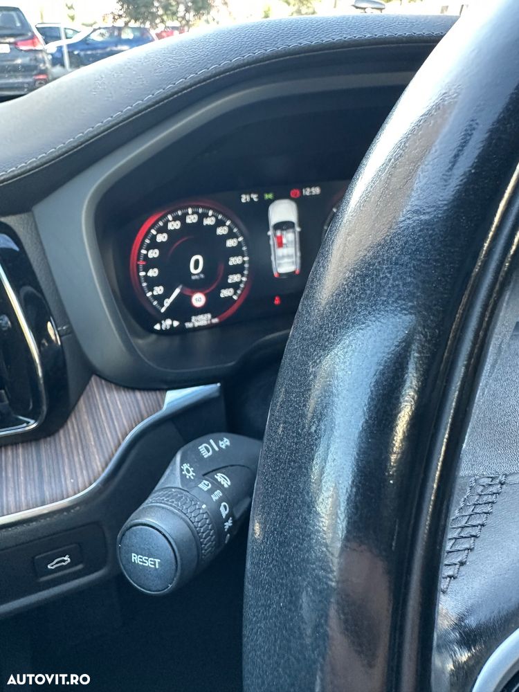 Volvo XC 60 B4 MHEV AT8 AWD Inscription - 21