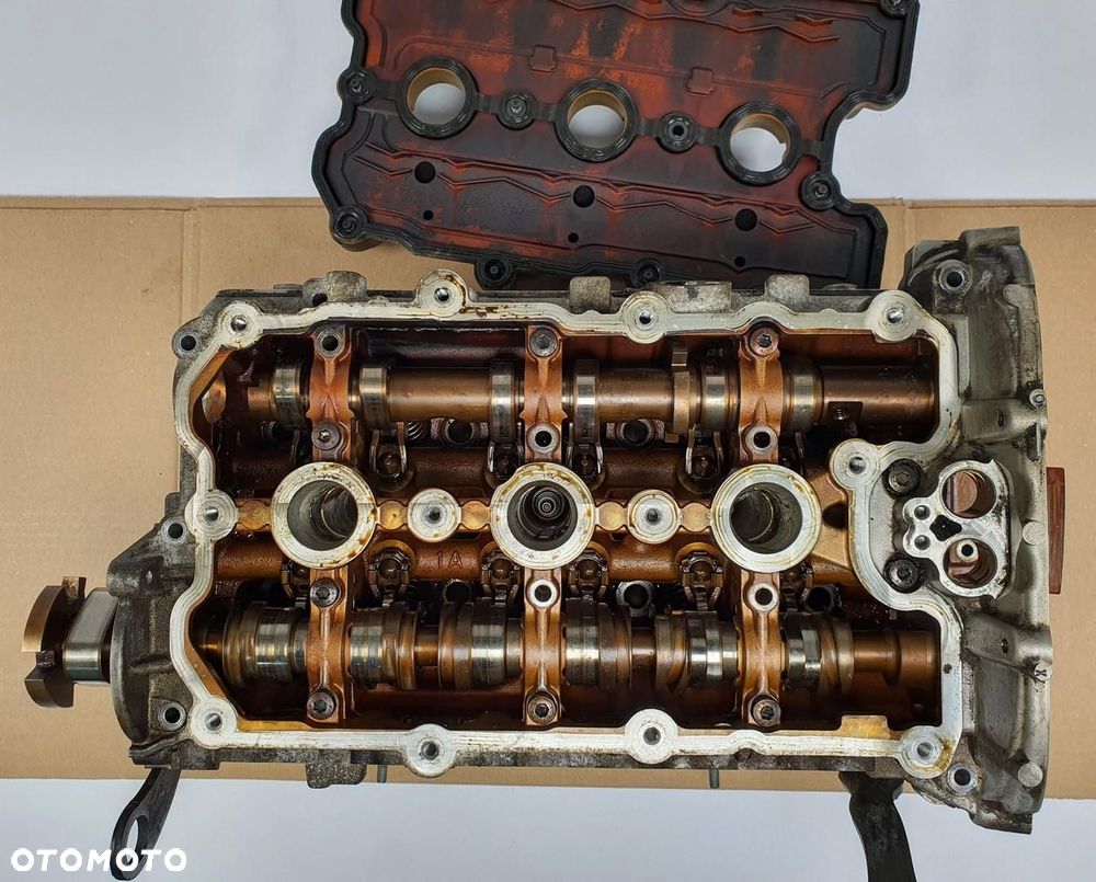 GŁOWICA SILNIKA PRAWA CCDA AUDI A6 C6 FSI 06E103404A - 3