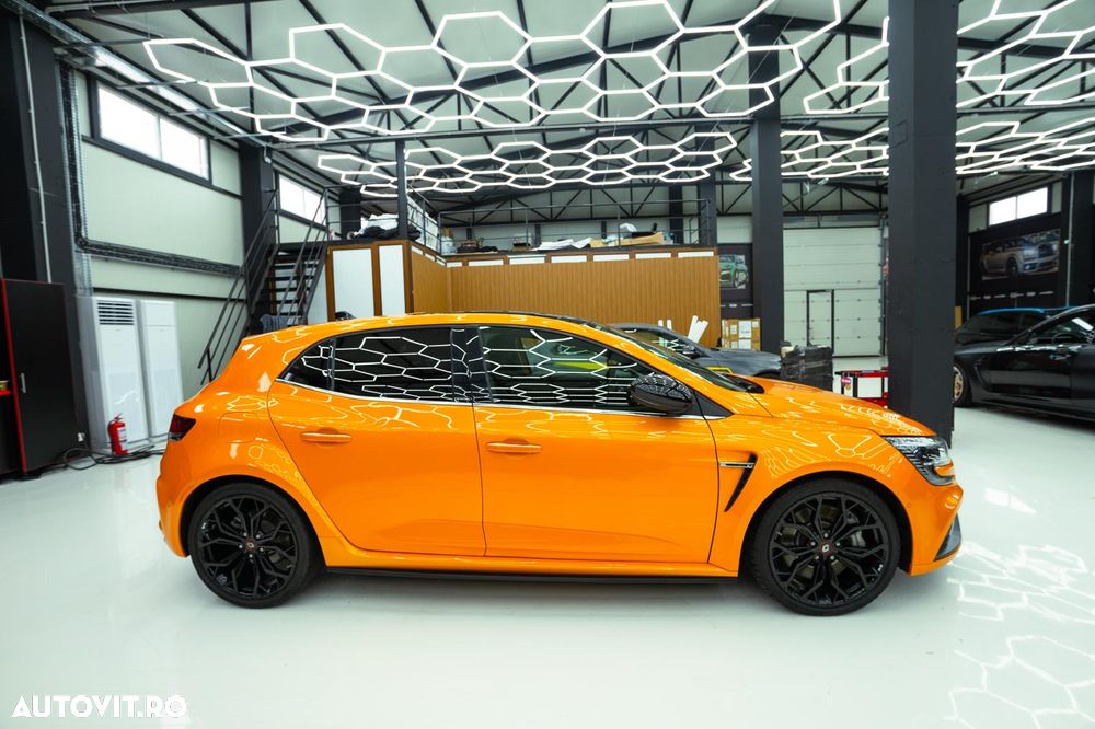 Renault Megane TCe 300 GPF EDC RS Trophy - 6