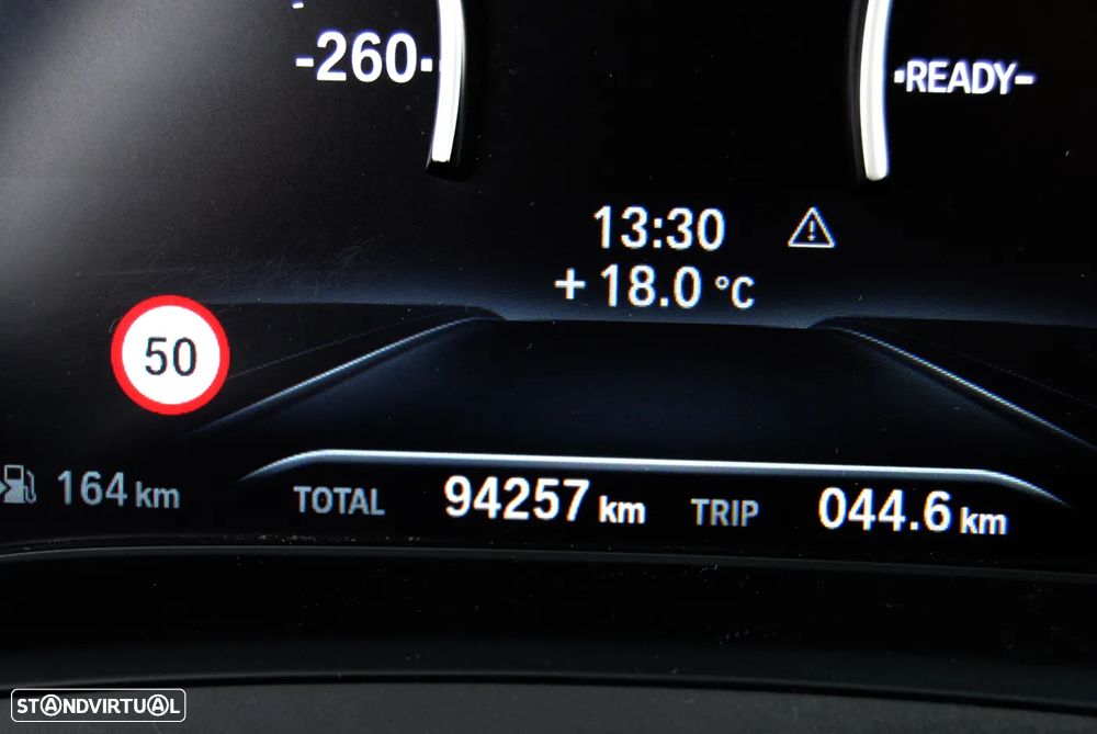 BMW 318 d Touring Advantage - 35