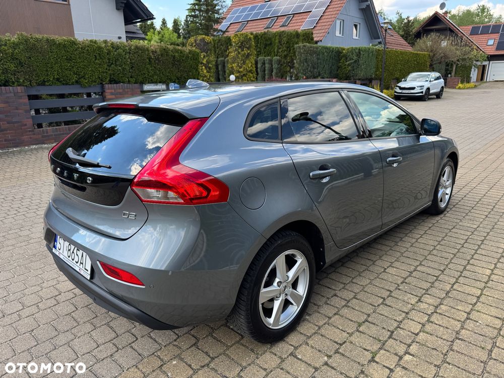 Volvo V40 - 36