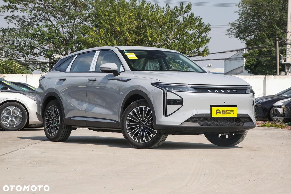 Omoda 9 1.5 Super Hybrid Exclusive AWD - 3