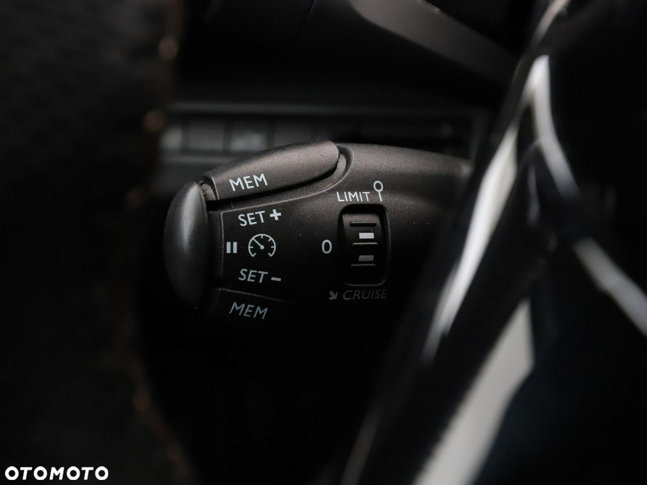 Peugeot 3008 - 34