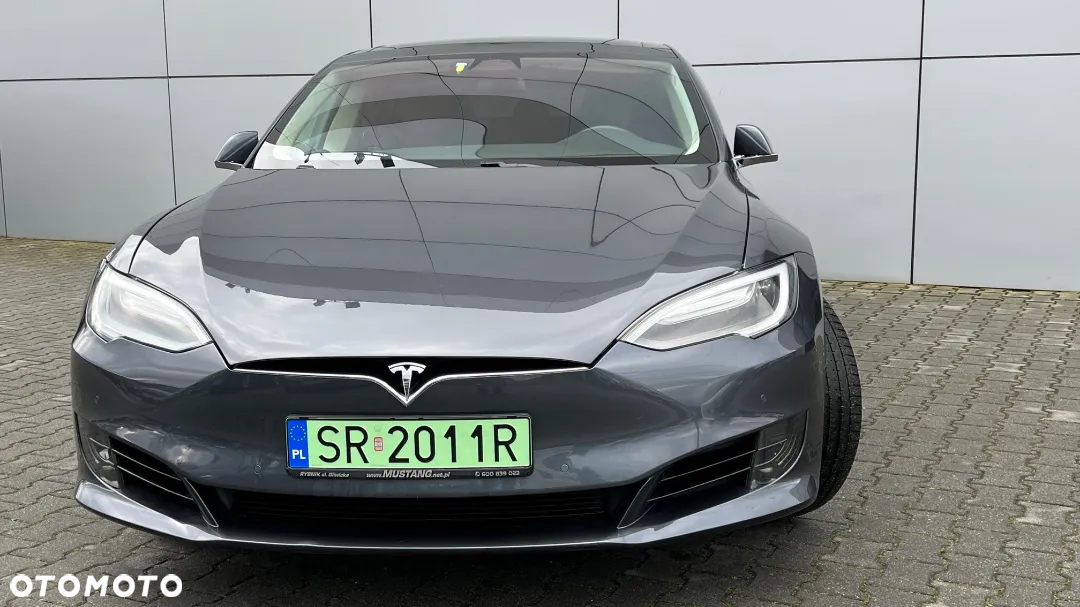 Tesla Model S Standard Reichweite - 33