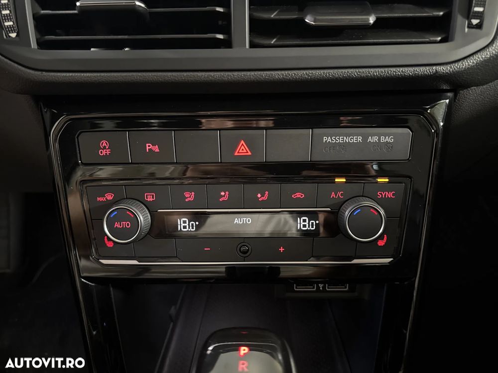 Volkswagen T-Cross - 18