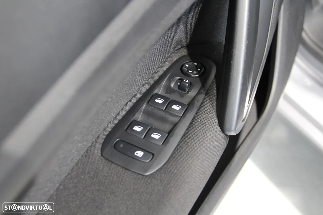 Peugeot 308 1.2 PureTech Access - 6