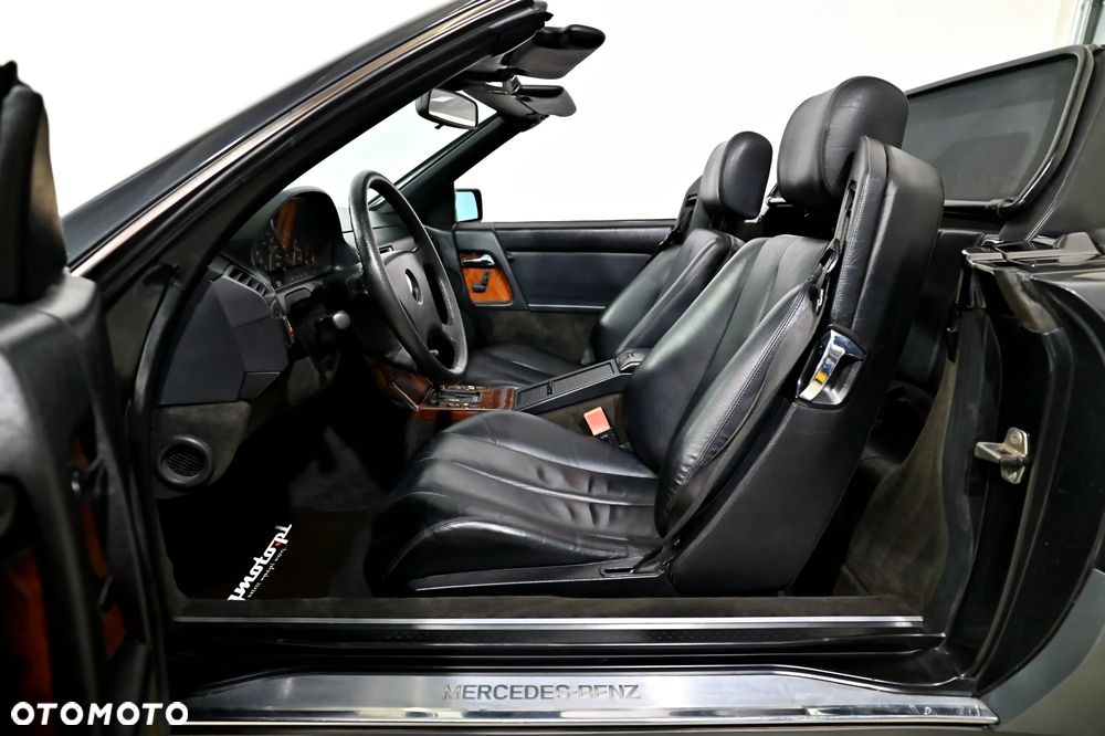 Mercedes-Benz SL - 10