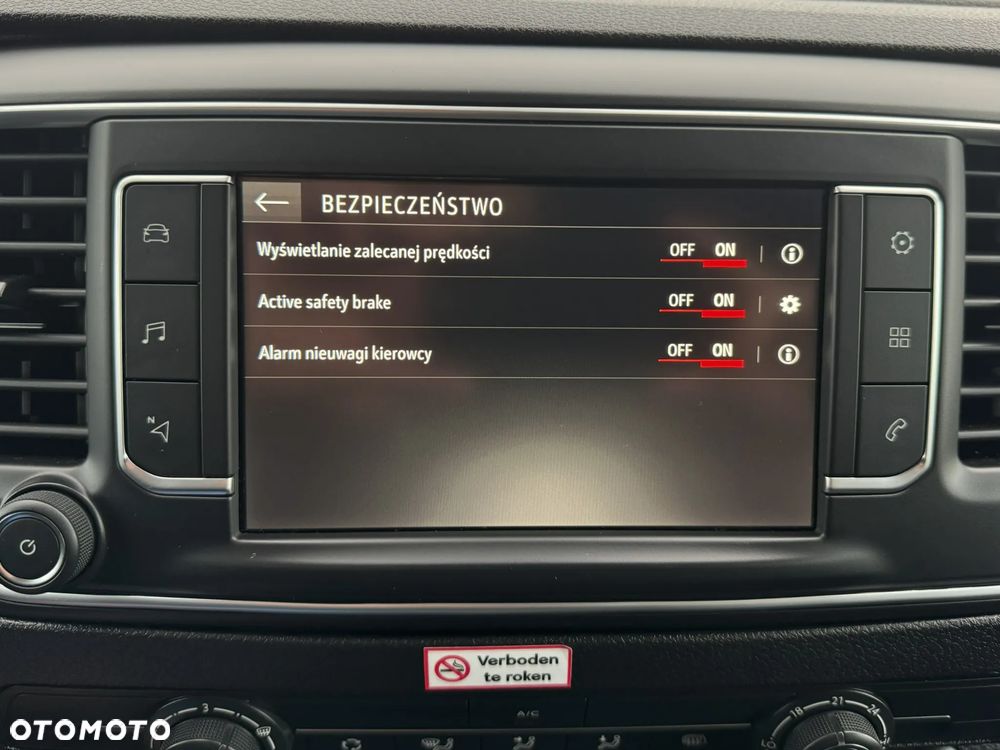 Opel Vivaro - 23
