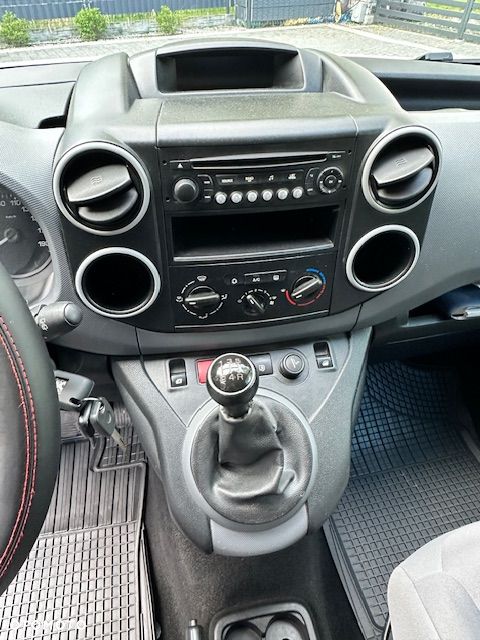 Peugeot Partner - 13