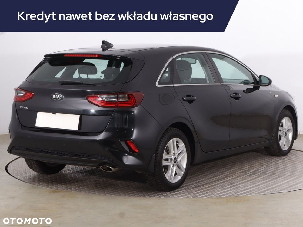 Kia Ceed - 7